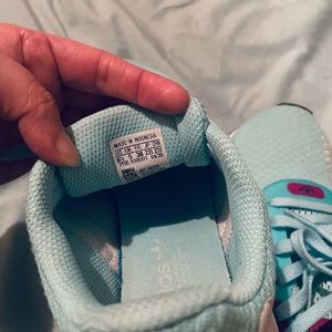 Adidas Women’s 6.5